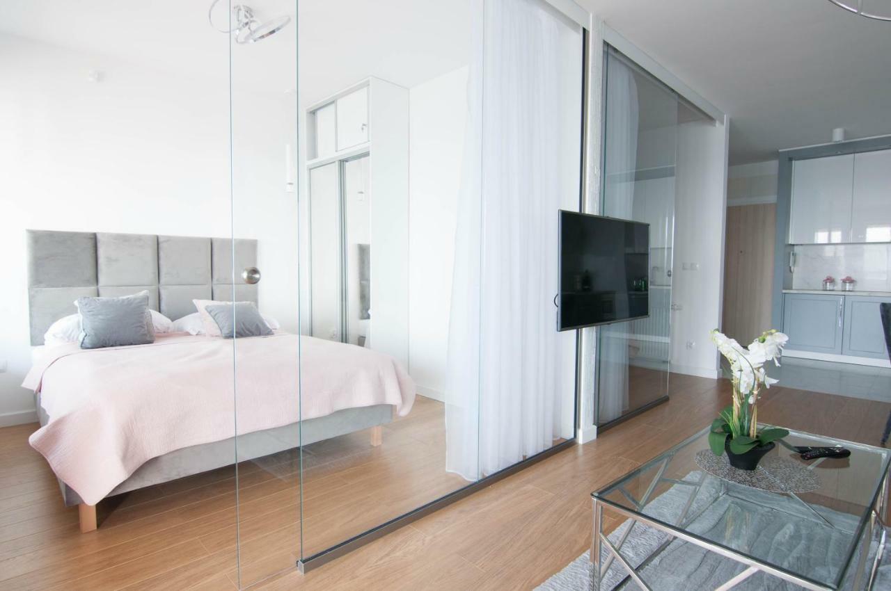 Apartament Sailor Z Widokiem Na Morze - Nadmorski Luksus 우스트 노리 모르스키 외부 사진